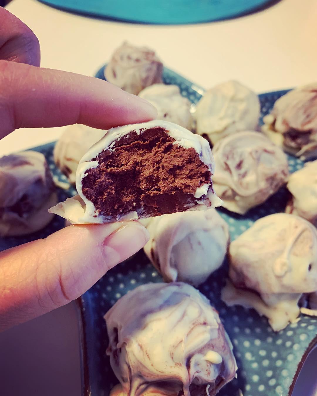 Gin tonic truffle