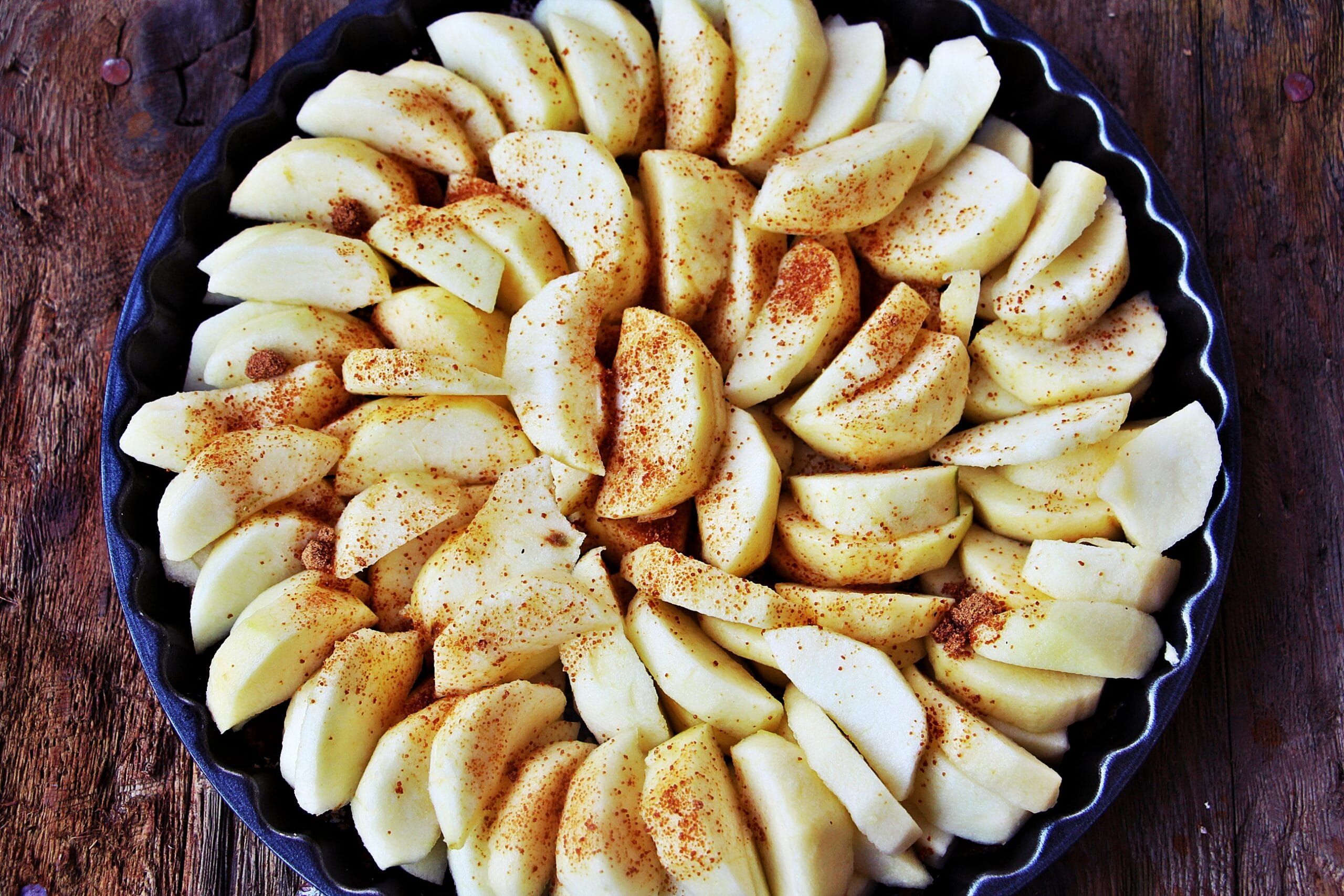 Jabolčna crumble pita