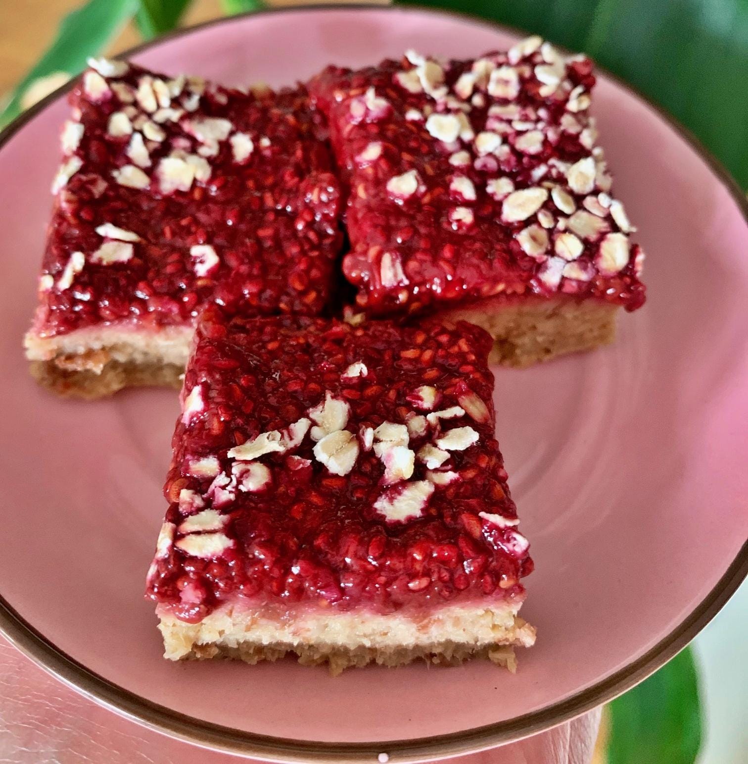 Jabolčne rezine z malinami - brez glutena in moke